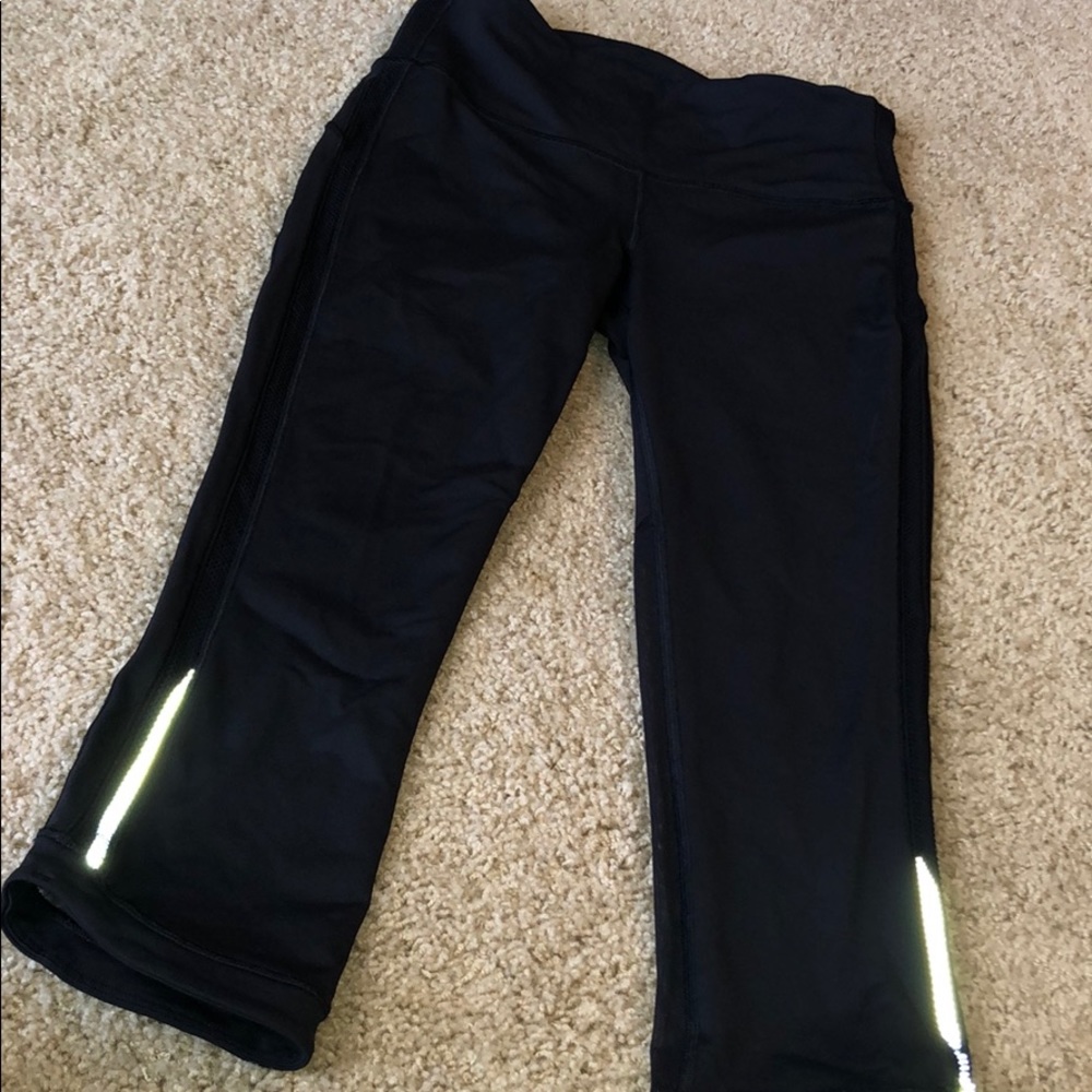 LuluLemon 3/4 black pants